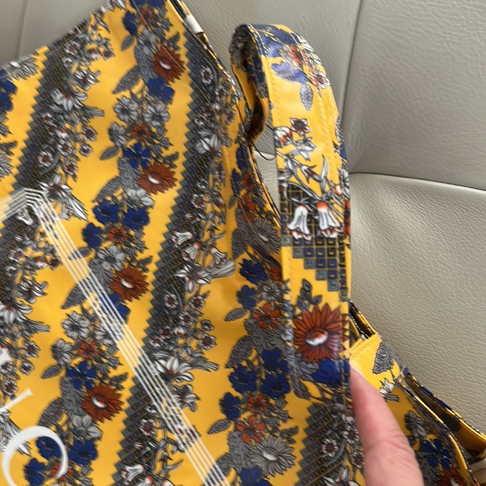 Gucci tote - Picture 8 of 14